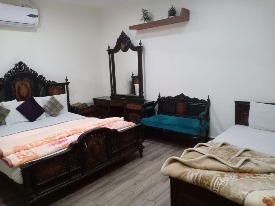 Hotel Pak Continental 木尔坦 外观 照片