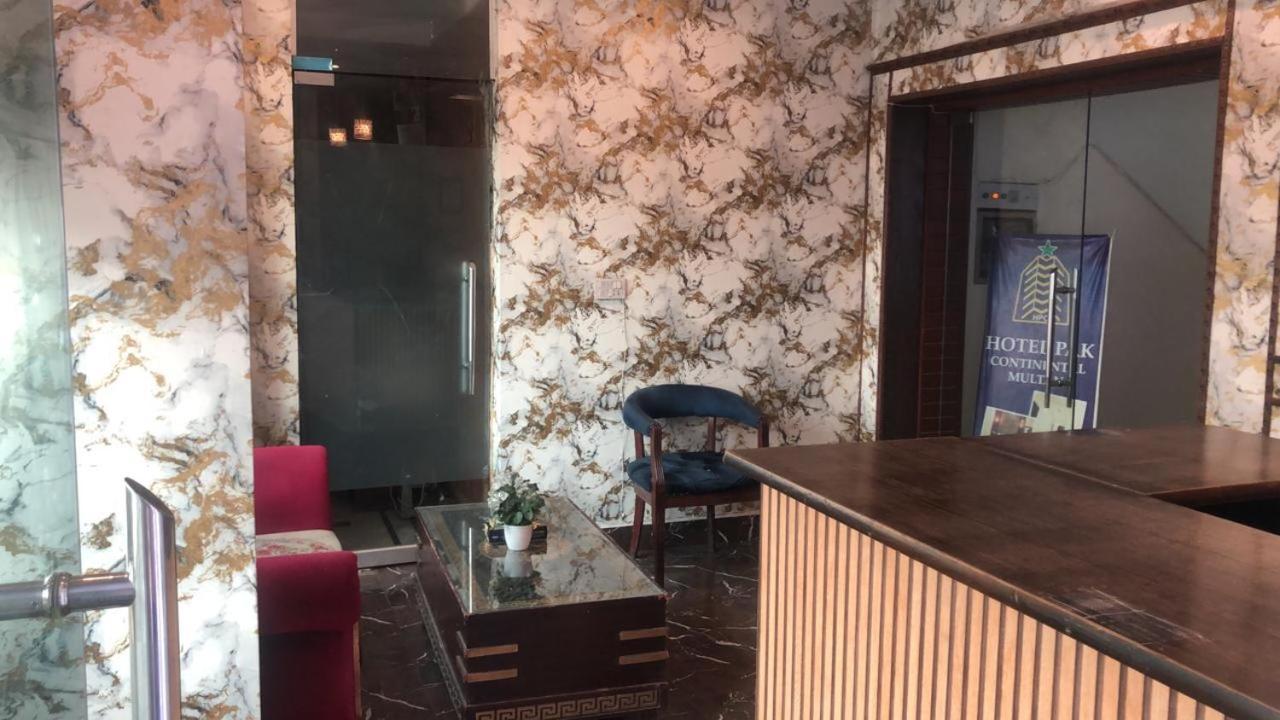 Hotel Pak Continental 木尔坦 外观 照片